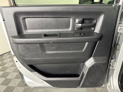 Used 2016 RAM 2500 Tradesman w/ Popular Equipment Group image 23