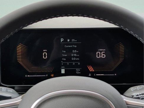 New 2026 Kia Carnival EX image 35