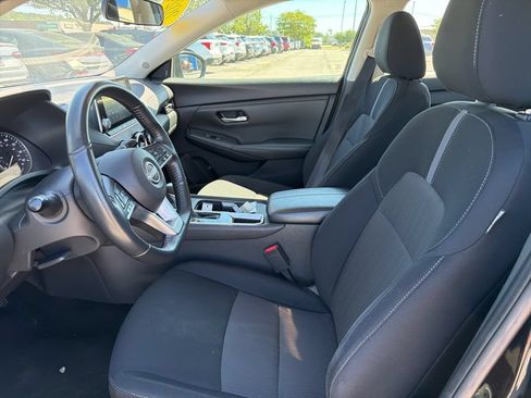 Used 2024 Nissan Sentra SV w/ All-Weather Package FWD image 10