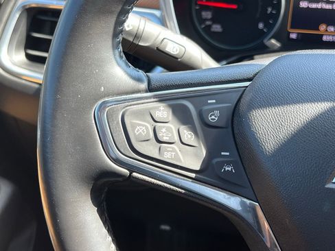 Used 2020 Chevrolet Equinox Premier image 29