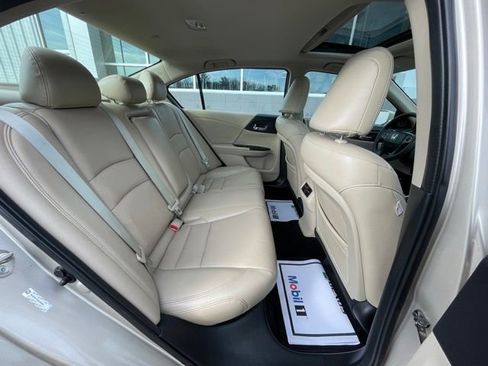 Used 2014 Honda Accord EX image 20