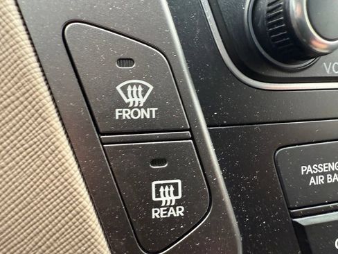 Used 2017 Hyundai Santa Fe Sport FWD image 26
