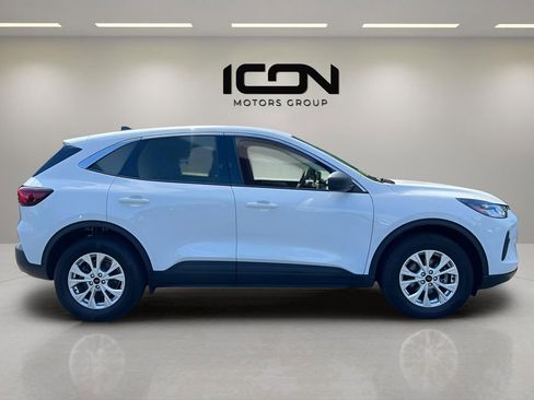 Used 2023 Ford Escape Active image 6