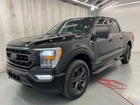 Used 2021 Ford F150 XLT w/ Equipment Group 302A High AWD/4WD image 4