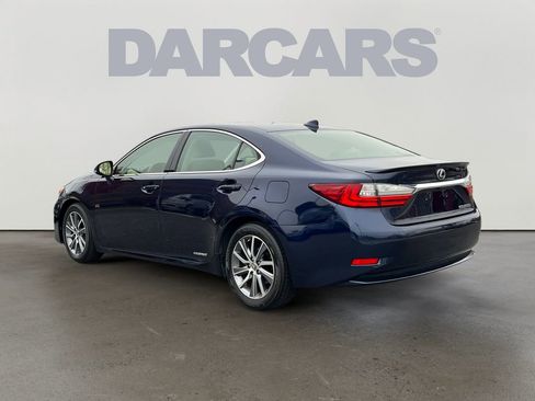 Used 2018 Lexus ES 300h 300h image 4