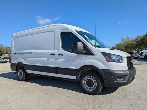 New 2026 Ford Transit 250 148 Medium Roof w/ Load Area Protection Package RWD image 8