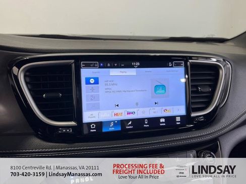 New 2026 Chrysler Pacifica Select FWD image 29