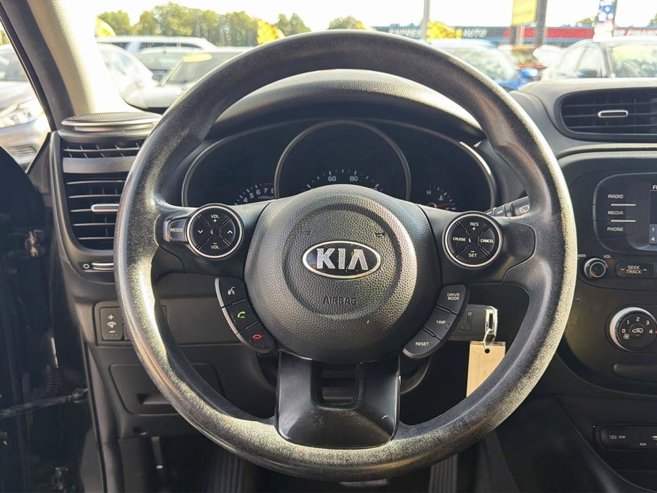 Used 2017 Kia Soul FWD image 13