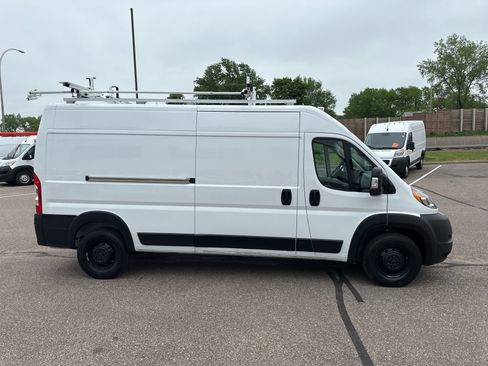 Used 2021 RAM ProMaster 2500 FWD image 5