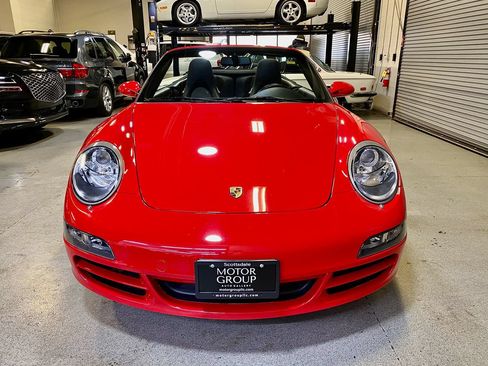 Used 2006 Porsche 911 Carrera RWD image 6