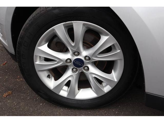Used 2012 Ford Taurus SEL FWD image 14