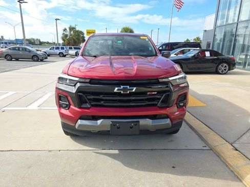Used 2023 Chevrolet Colorado Z71 w/ Z71 Convenience Package 2 image 9