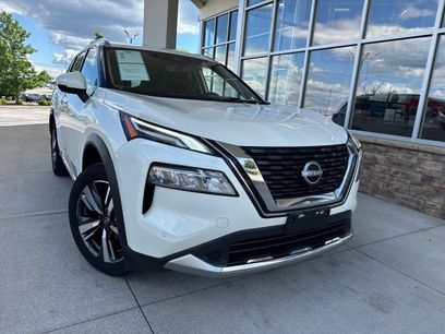 Used 2023 Nissan Rogue Platinum w/ Platinum Premium Package