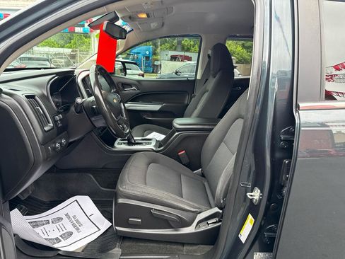Used 2018 Chevrolet Colorado LT w/ LT Convenience Package AWD/4WD image 10