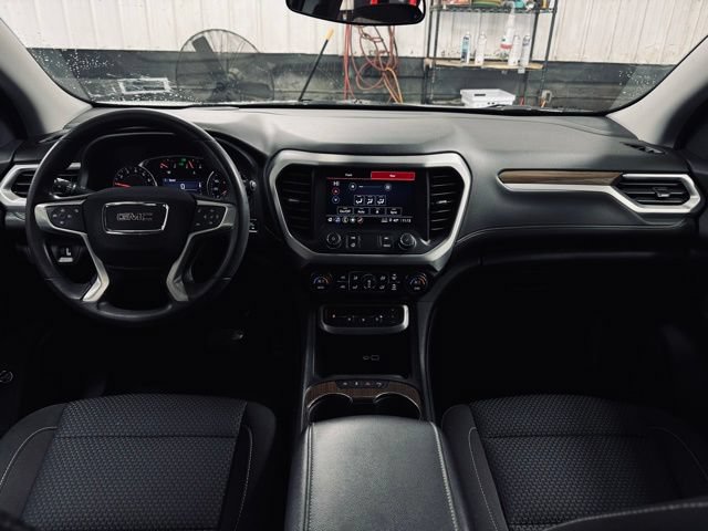 Used 2023 GMC Acadia SLE w/ Driver Convenience Package AWD/4WD image 25