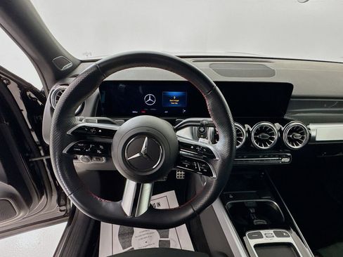 Certified 2025 Mercedes-Benz GLB 250 GLB 250 image 12