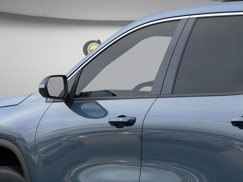 New 2026 Chevrolet Traverse LT w/ Driver Confidence Package image 44