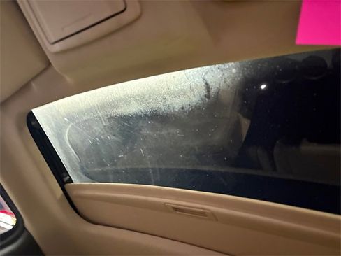 Used 2012 Ford F150 Lariat w/ Lariat Chrome Pkg image 27