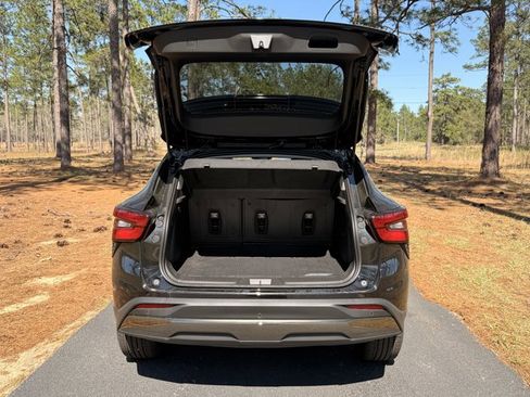 New 2026 Chevrolet Trax ACTIV w/ Driver Confidence Package FWD image 9