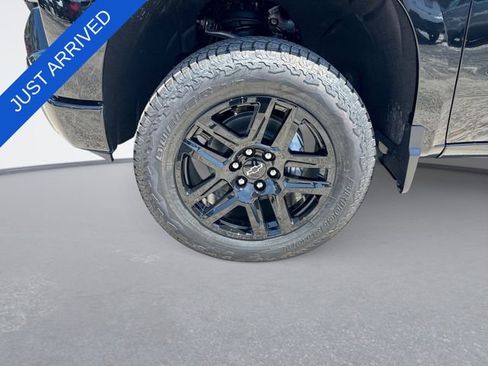 New 2026 Chevrolet Silverado 1500 Custom Trail Boss AWD/4WD image 9