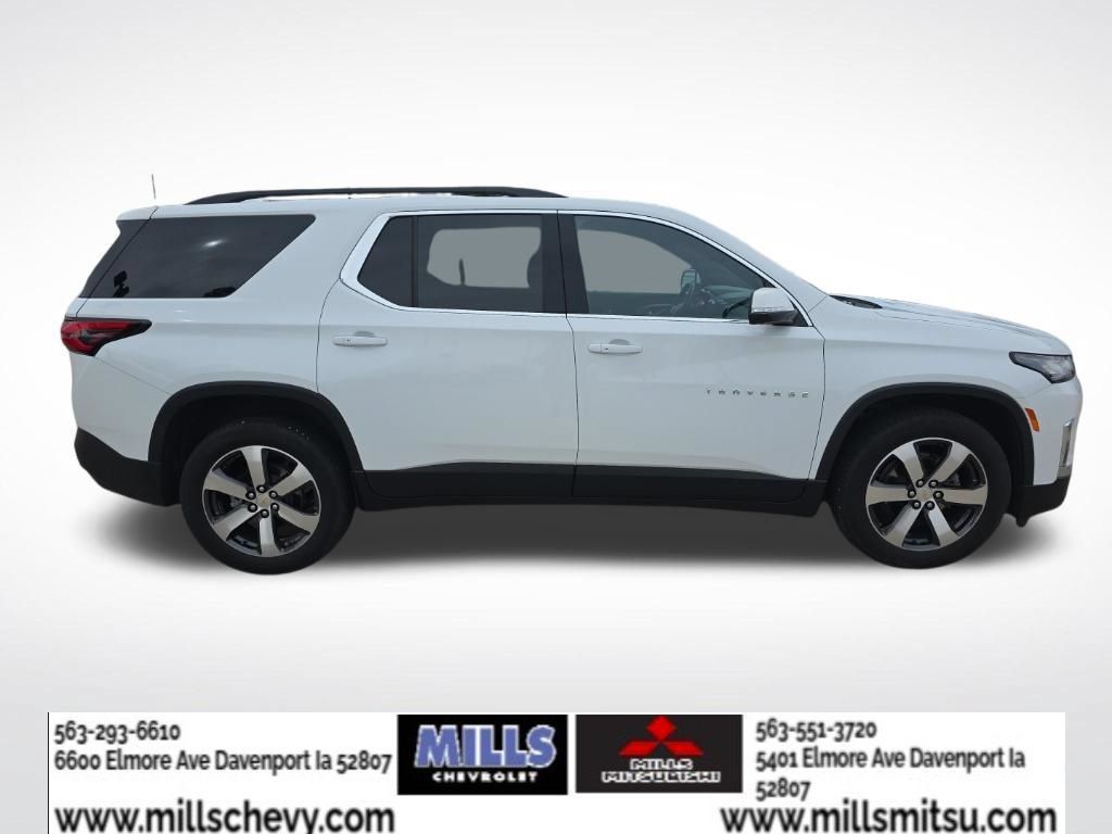 Used 2023 Chevrolet Traverse LT w/ LT Premium Package AWD/4WD image 6