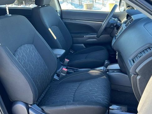 Used 2024 Mitsubishi Outlander Sport ES image 8