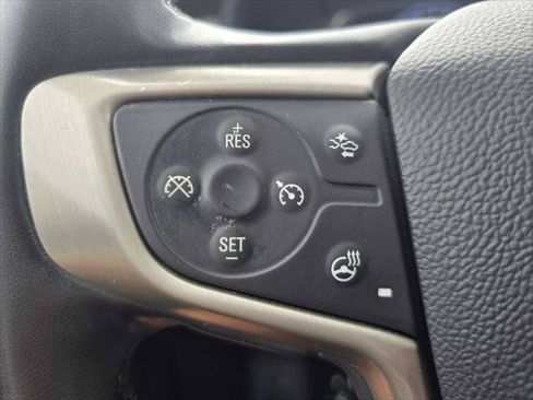 Used 2023 GMC Acadia Denali FWD image 34
