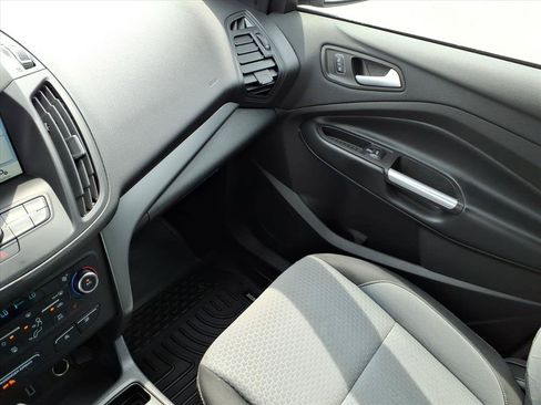 Used 2019 Ford Escape SE AWD/4WD image 34