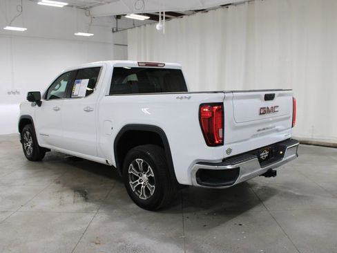 Used 2025 GMC Sierra 1500 SLT image 7