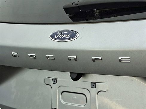 Used 2023 Ford Escape Active image 10