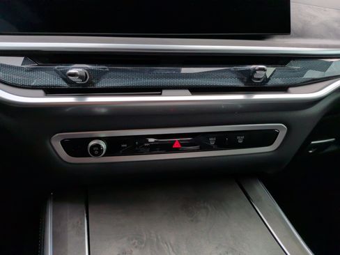 Certified 2025 BMW X5 xDrive40i w/ Premium Package image 19