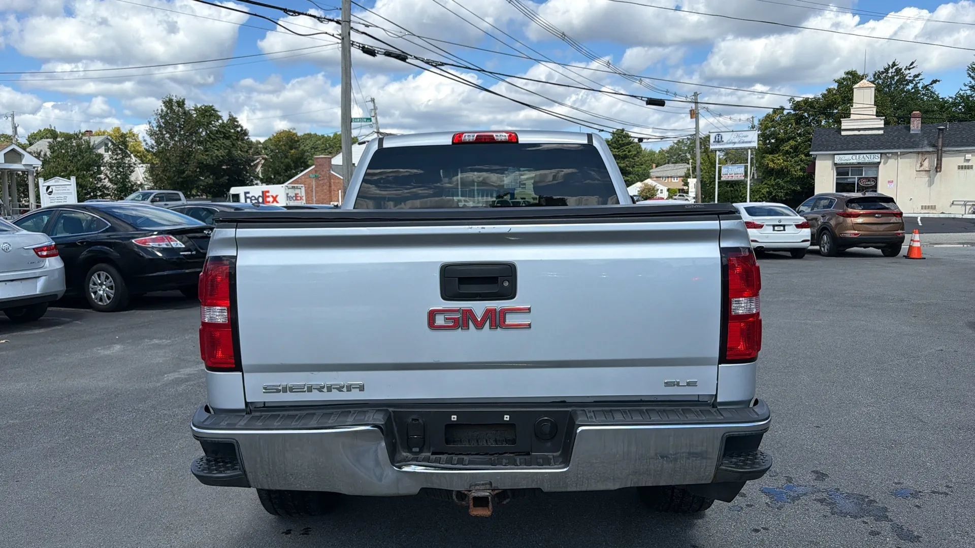 Used 2015 GMC Sierra 1500 SLE w/ SLE Value Package AWD/4WD image 6
