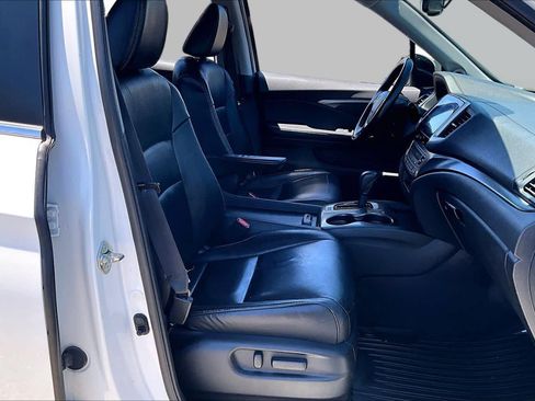 Used 2017 Honda Pilot EX-L image 8