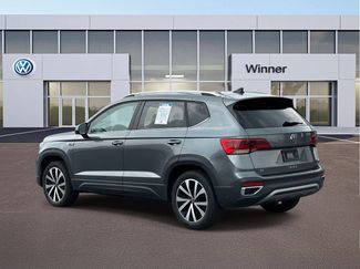 Used 2024 Volkswagen Taos SE FWD video 3