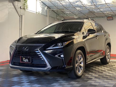 Used 2019 Lexus RX 350 AWD w/ Premium Package image 3