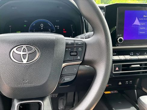 Used 2026 Toyota Camry LE FWD image 23