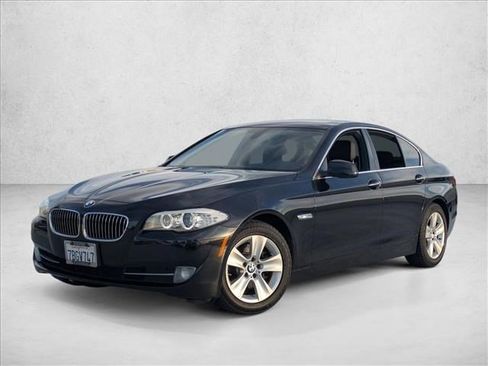 Used 2013 BMW 528i 528i image 1