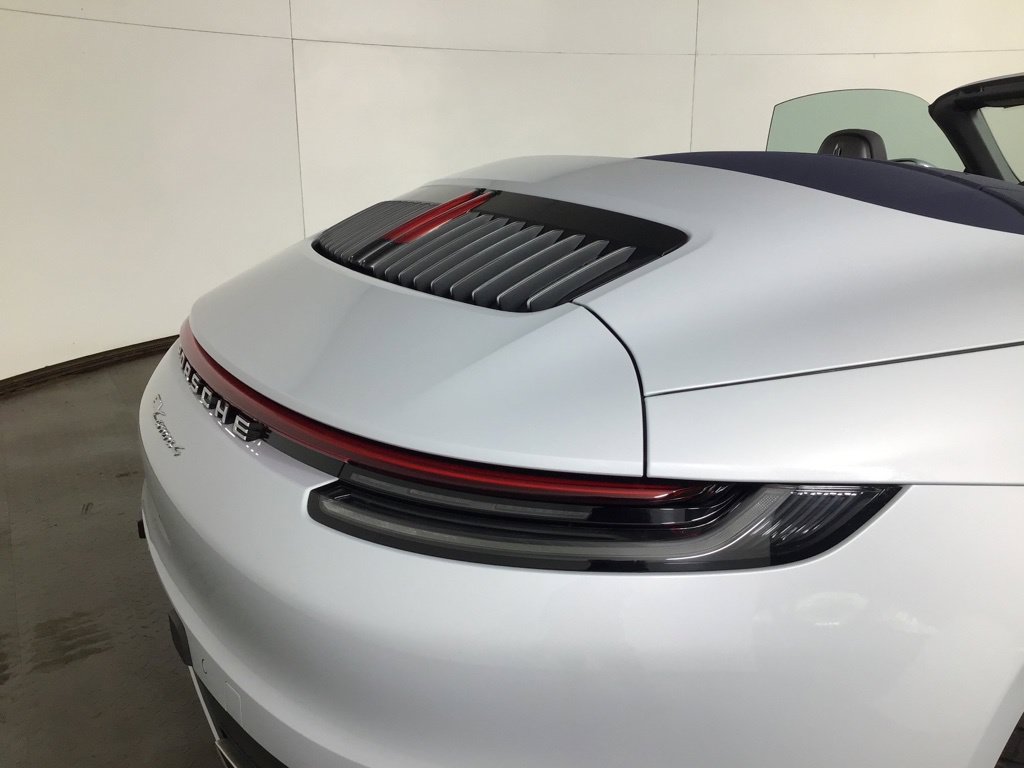 Certified 2023 Porsche 911 Carrera 4 AWD/4WD image 16