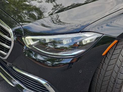 Certified 2025 Mercedes-Benz S 580e 4MATIC Sedan image 31