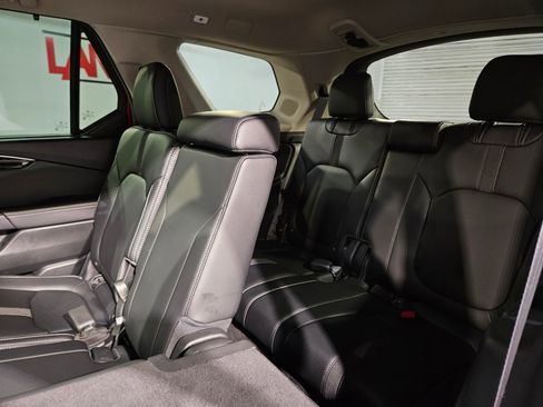 Used 2025 Honda Pilot Touring image 38