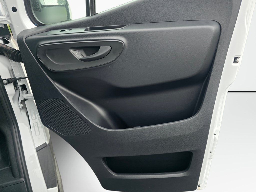 New 2026 Mercedes-Benz Sprinter 2500 image 18