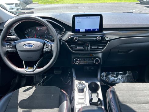 Certified 2022 Ford Escape SEL w/ SEL Stealth AWD Package image 3