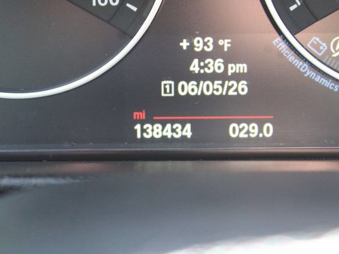 Used 2014 BMW 328i xDrive Sedan AWD/4WD image 40