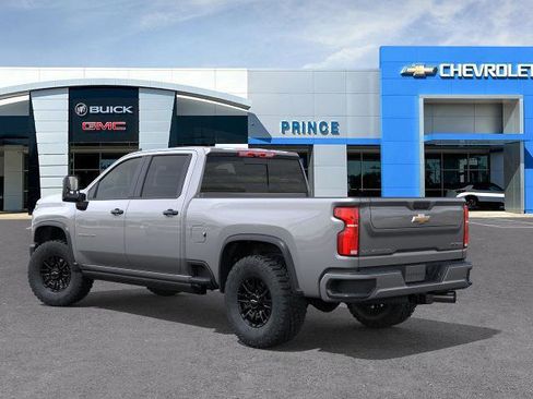 New 2026 Chevrolet Silverado 2500 ZR2 image 3