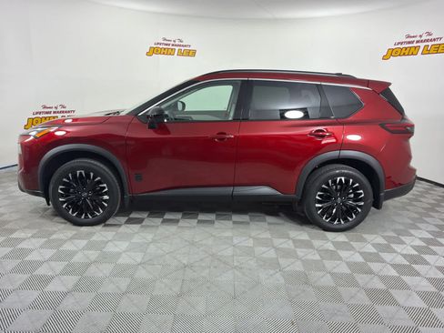 Certified 2026 Nissan Rogue Dark Armor FWD image 2