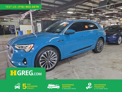 Used 2019 Audi e-tron Prestige w/ Prestige Package