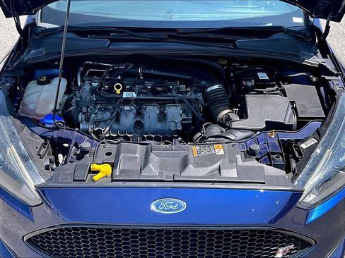 Used 2016 Ford Focus ST w/ Equipment Group 402A FWD image 9