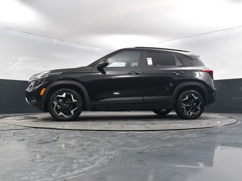 Used 2025 Kia Seltos S image 47