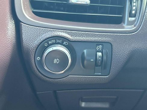 Used 2017 Buick Envision Essence w/ LPO, Hit The Road Package FWD image 28