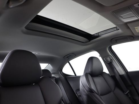 Used 2020 Acura TLX 3.5L SH-AWD image 13